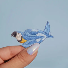 Perroquet Bleu Iron-On Patch