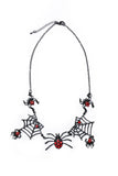 Collier Web emmêlé