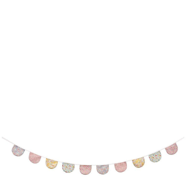 (205021) Floral Scallop Fabric Garland