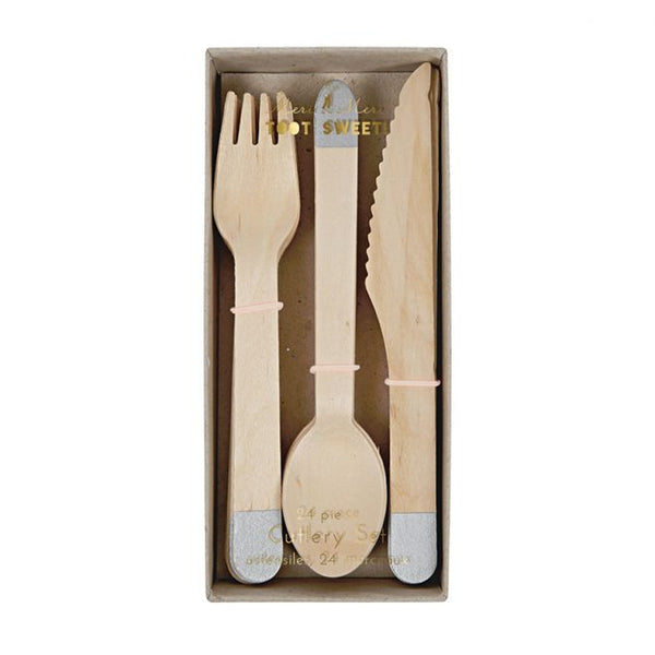 Silver wooden cutlery